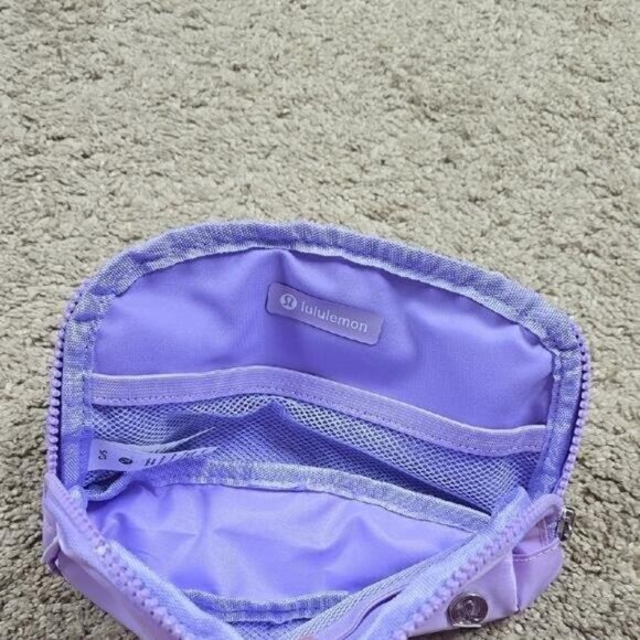 Lululemon Lavender Lust Everywhere Belt Bag New With Tags! - Picture 6 of 7